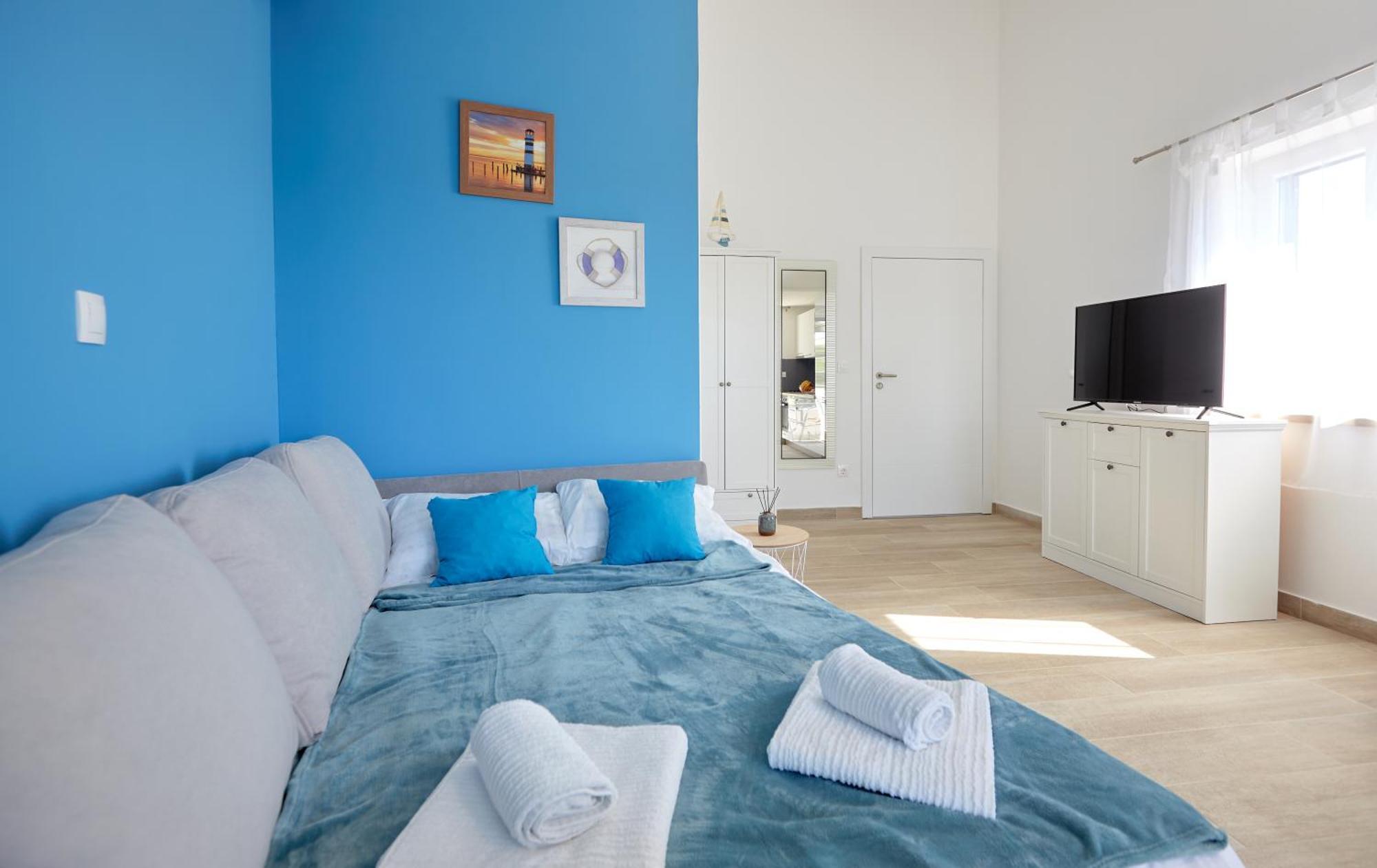 Apartments Nika Turanj Bilik gambar