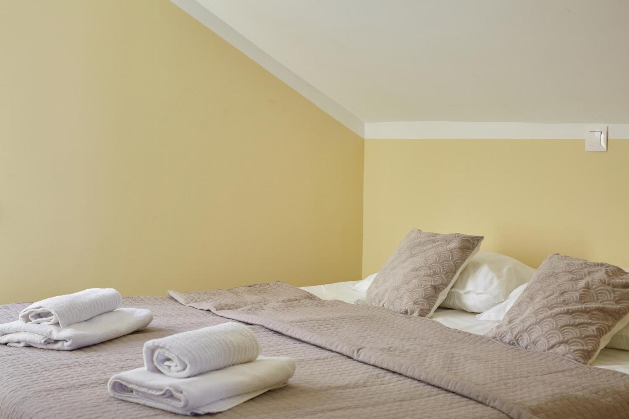 Apartments Nika Turanj Bilik gambar
